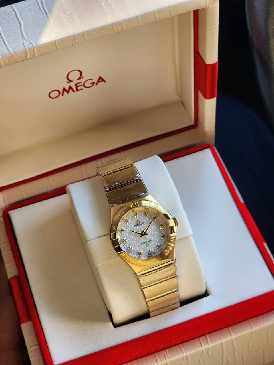 Omega Speedmaster Ultra-Luxury Watch | Prestige & Elegance | UAE | D-E56 – Image 1