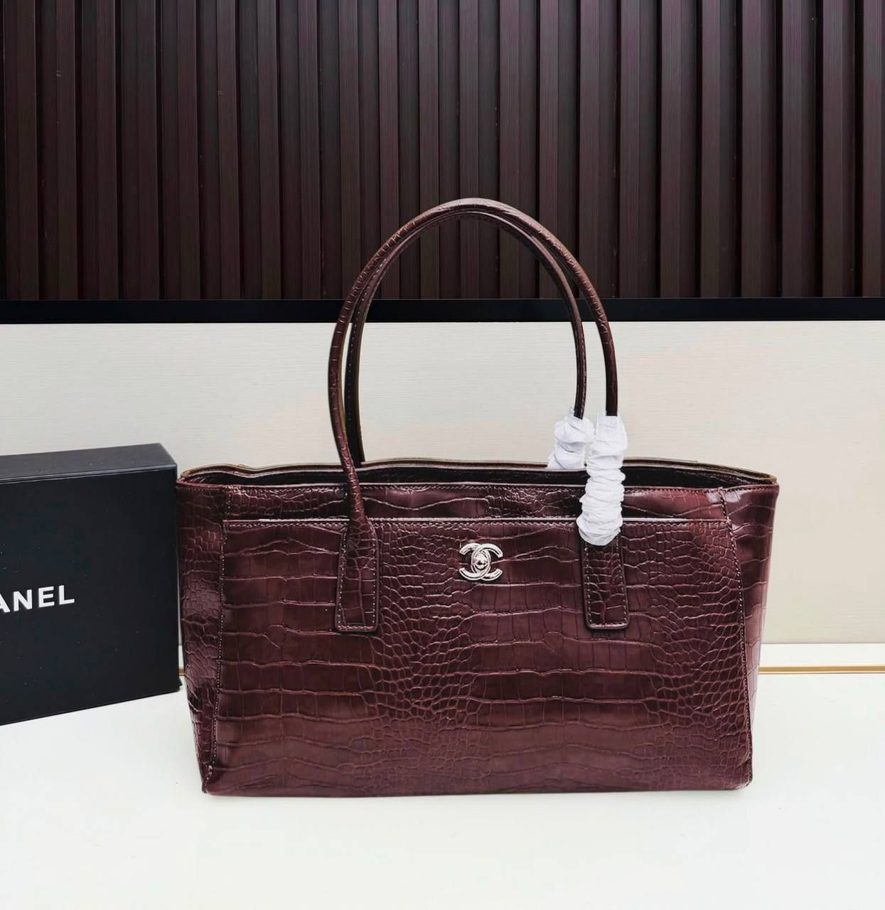 Chanel Luxury Designer Handbag High Master | Elegant Bags UAE | D-E56 – Image 5