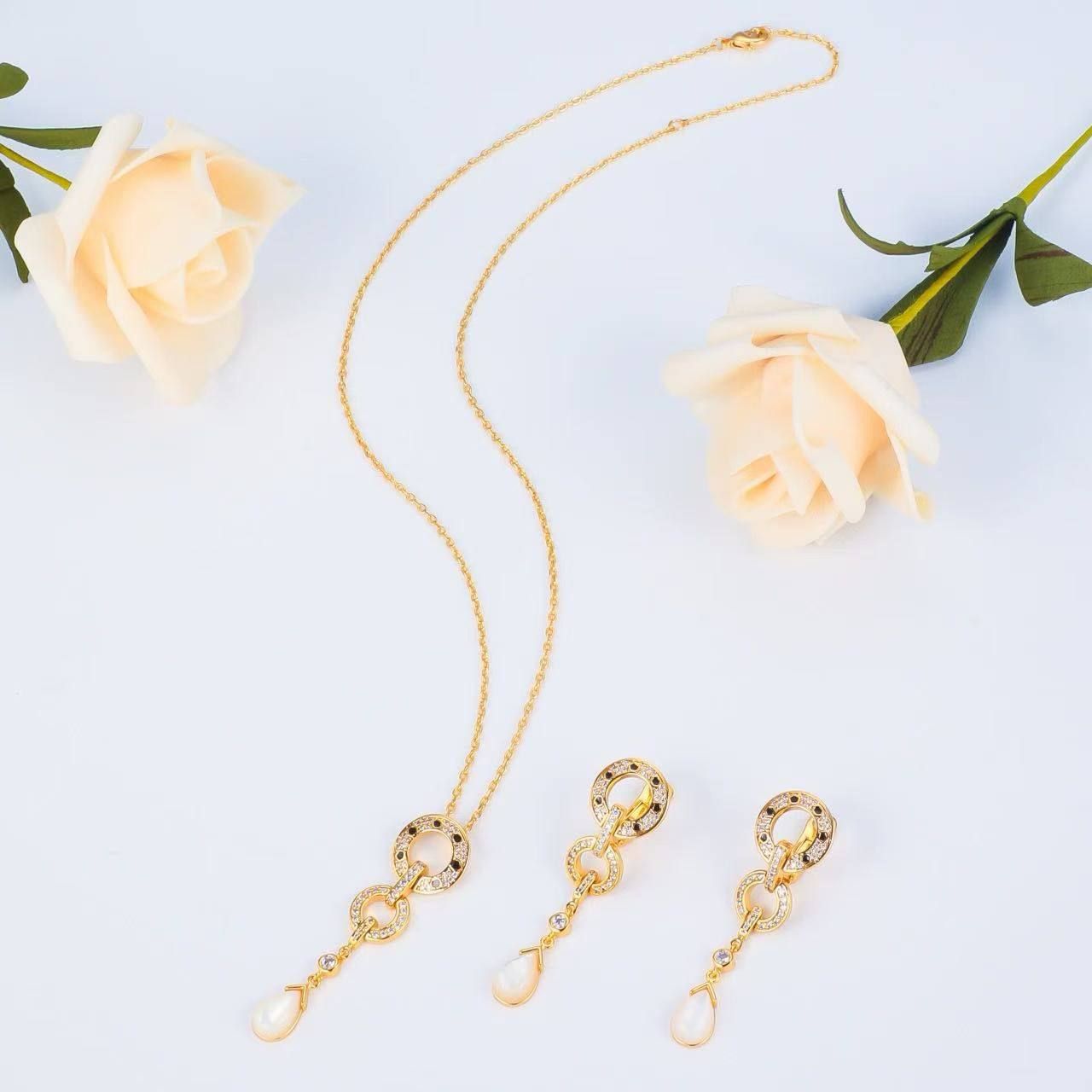 Luxury Cartier Inspired Jewelry Set (Necklace & Earrings) – Premium High Copy | D-E26 – Image 2