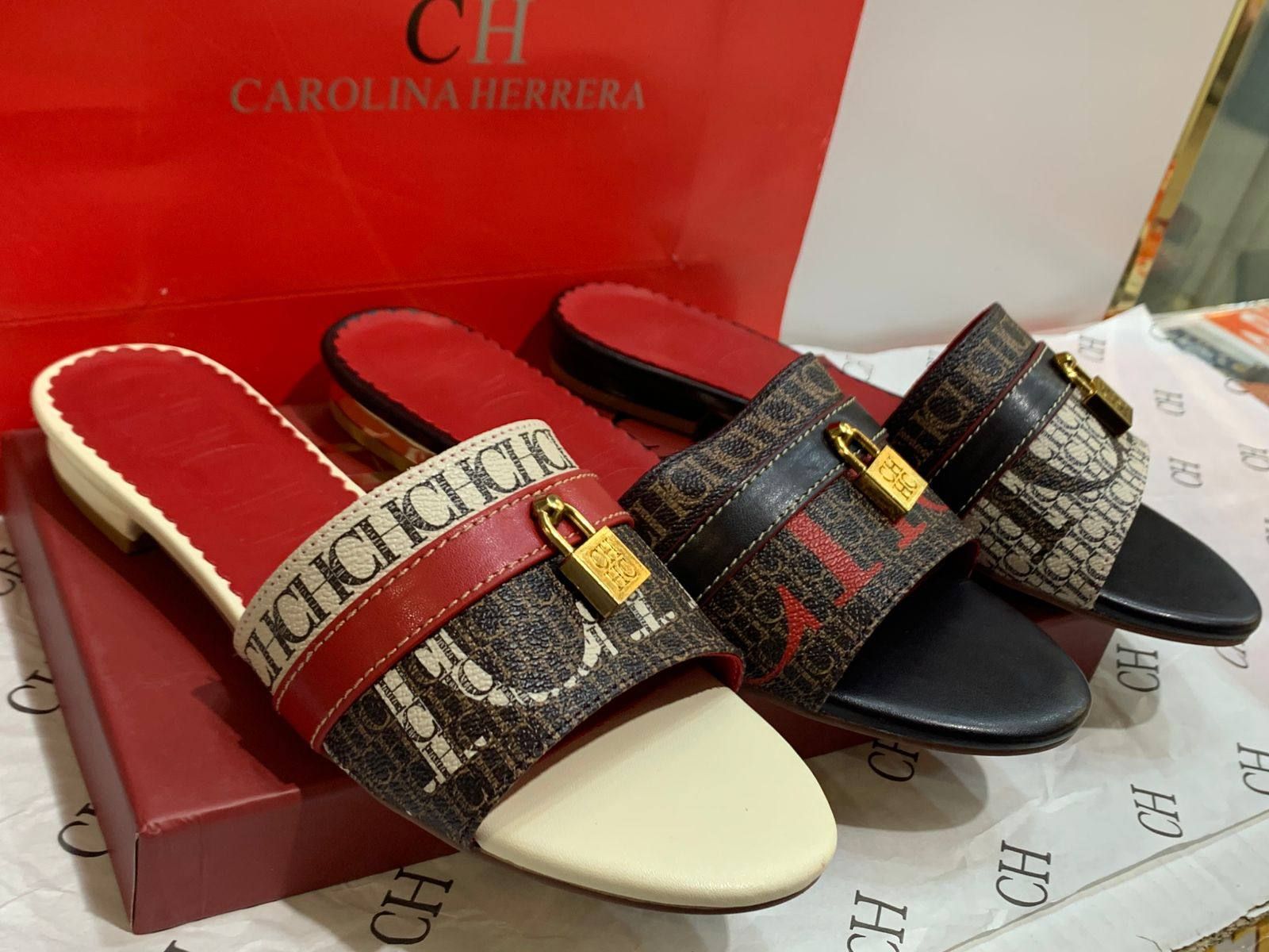 CH Inspired Elegant Women's Slides - Chic & Comfortable Flat Sandals | D-E46 – Image 4