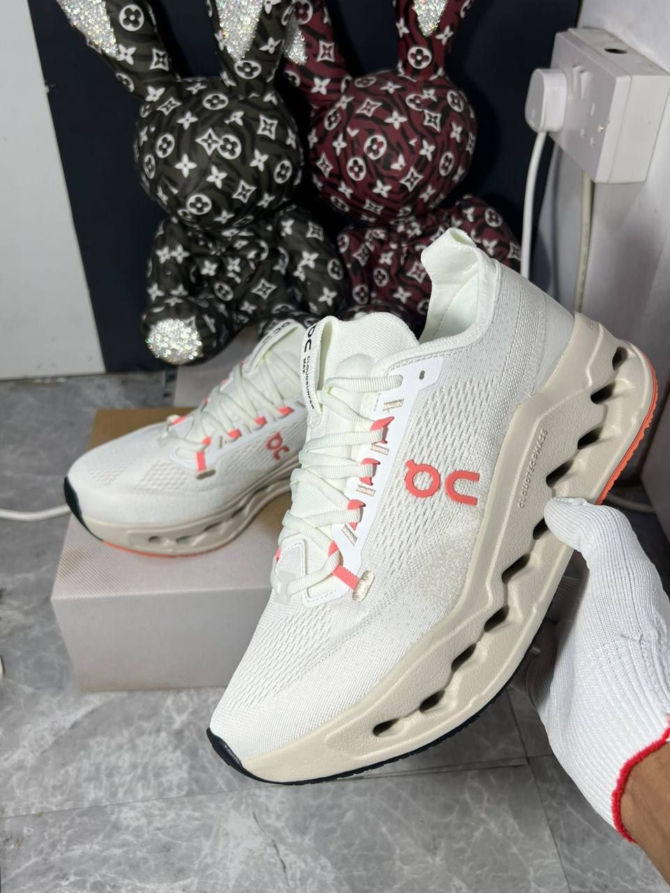 Men's White Casual Sport Sneaker High Master | Luxury Footwear UAE | D-E56 – Image 4