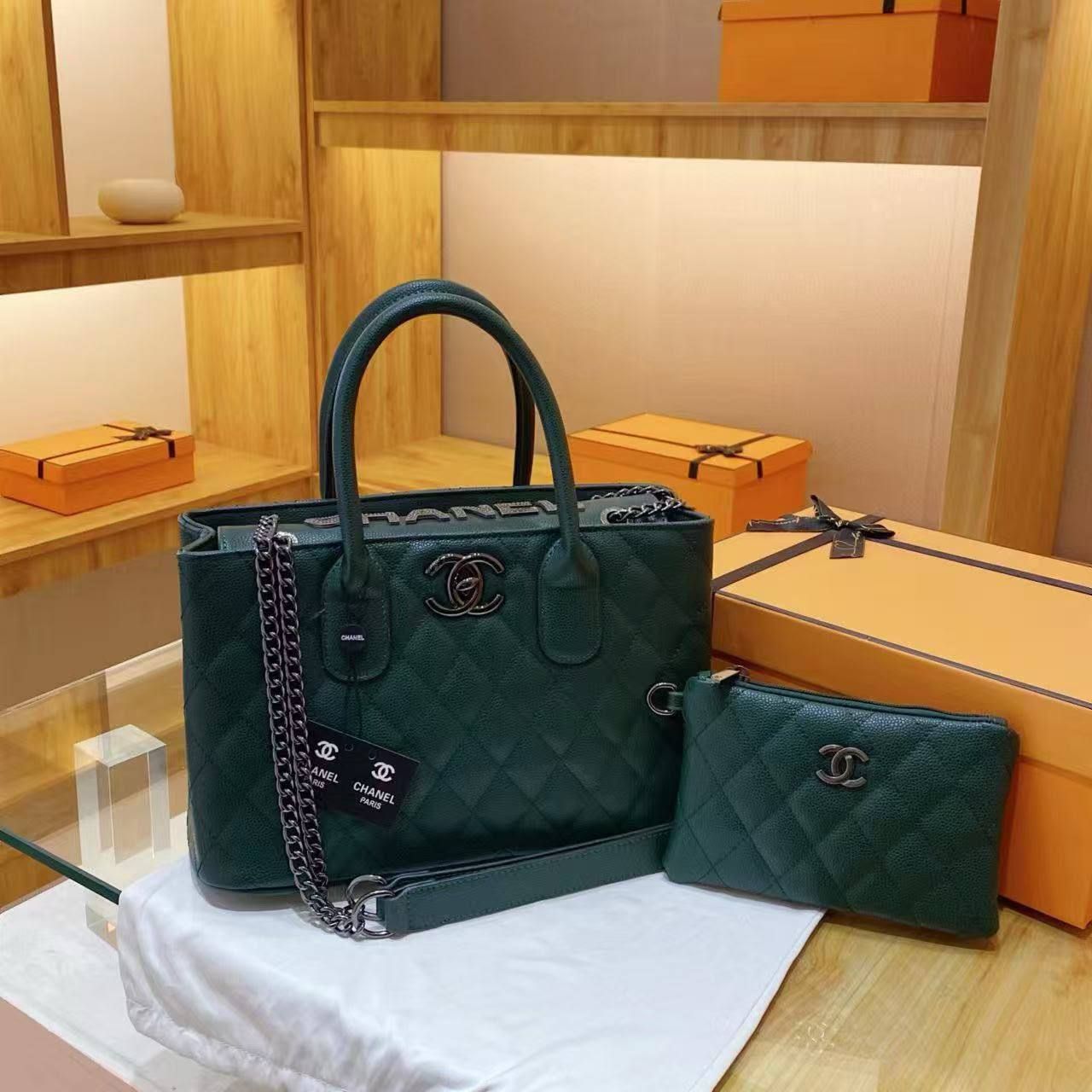 Classic Chanel Caviar Quilted Tote Bag Set with Matching Pouch - Premium Quality | D-E16 – Image 2