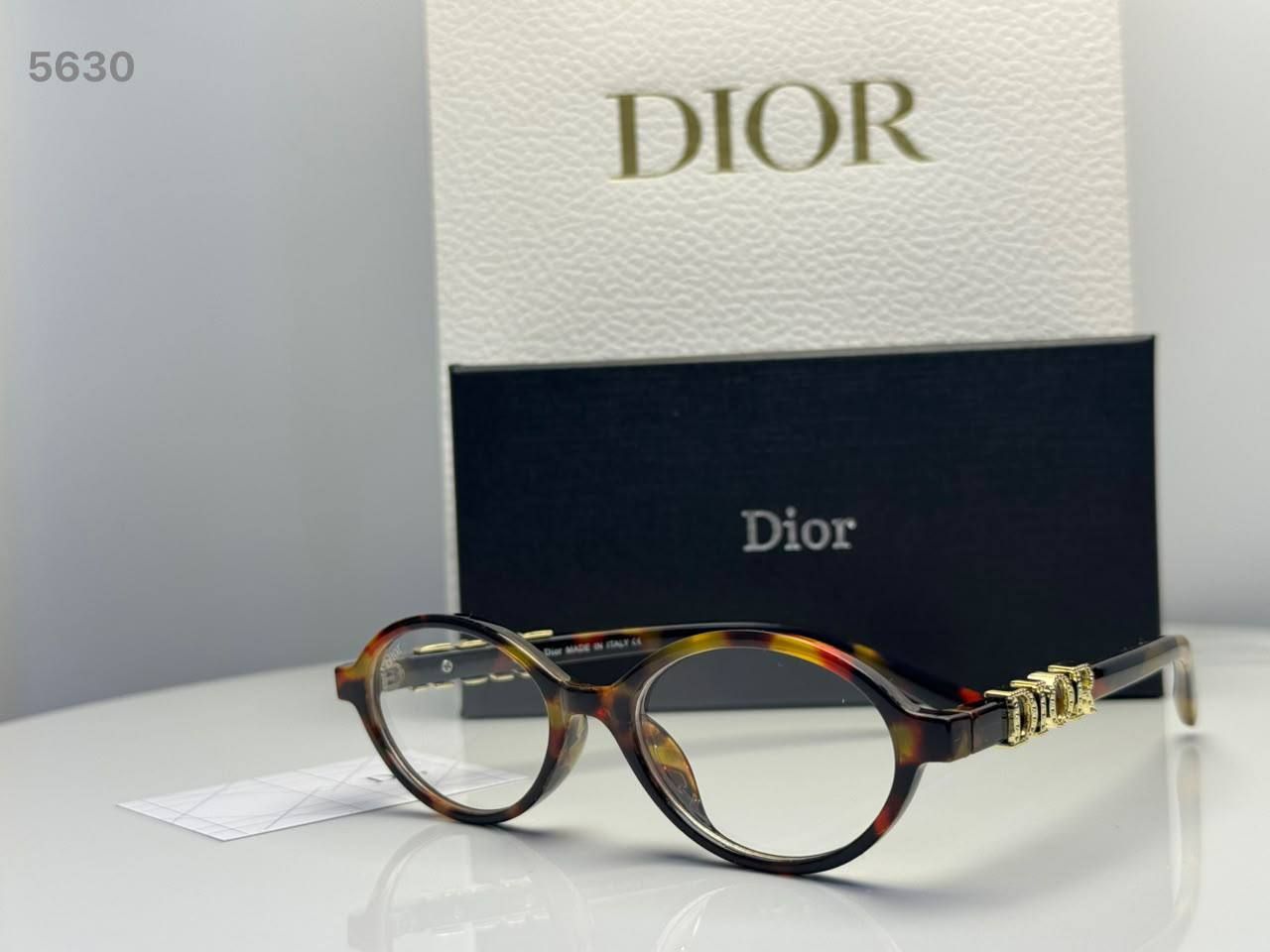Dior Sunglasses (Copy One) – Premium UV Protection & Iconic Designer Style in the UAE | D-E45 – Image 3