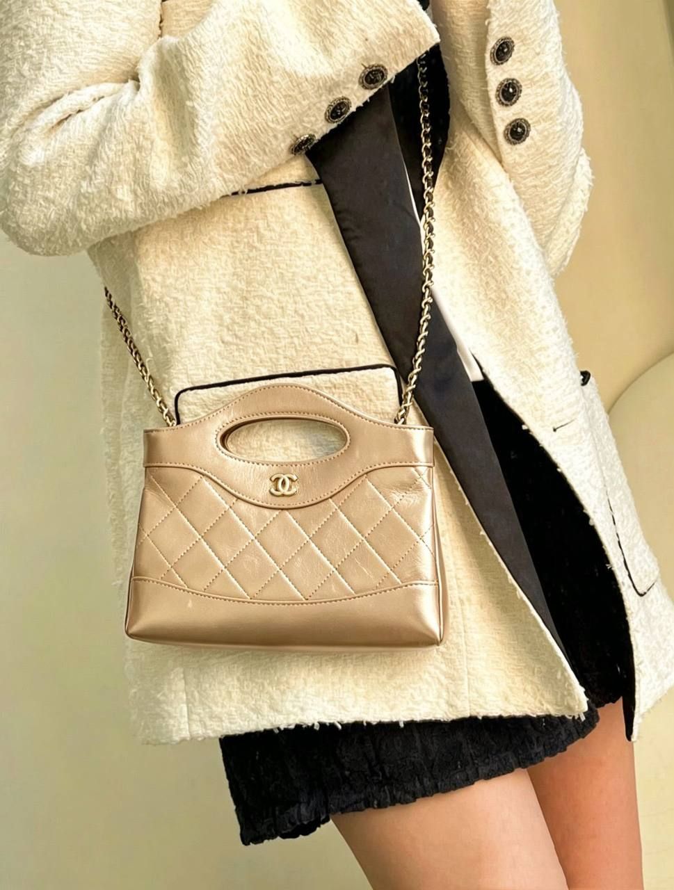 Chanel Mini Quilted Metallic Bag with Integrated Handle - Premium Luxury Edition | D-E16 – Image 1
