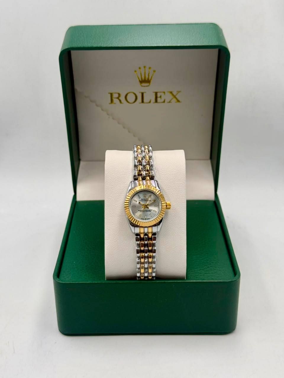 Elegant Petit Women's Watch – Rolex-Inspired Classic Design (Premium Copy 1) | D-E01 – Image 7