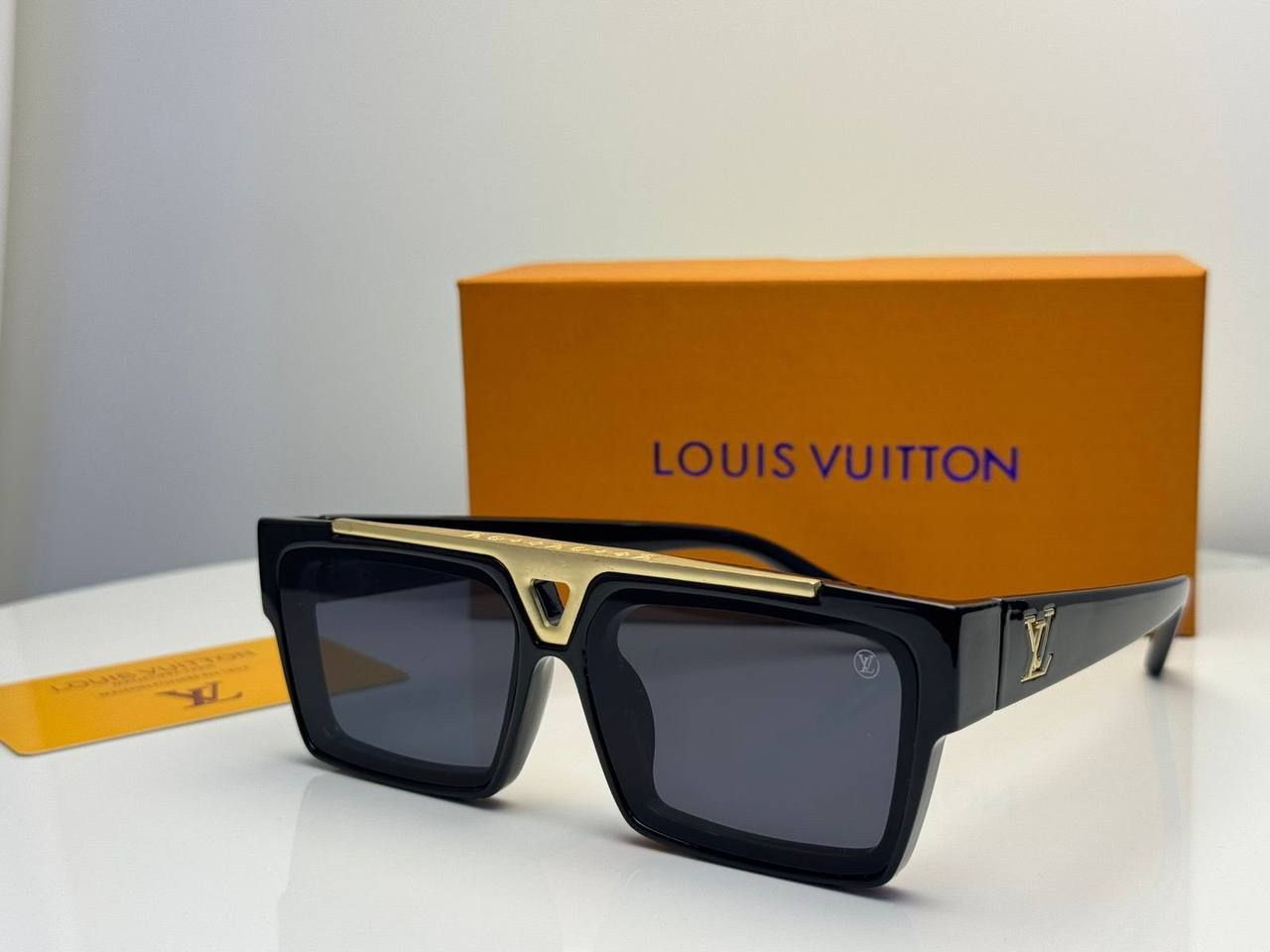 Louis Vuitton Sunglasses (Copy One) – Premium UV Protection & Iconic Designer Style in the UAE | D-E45 – Image 1