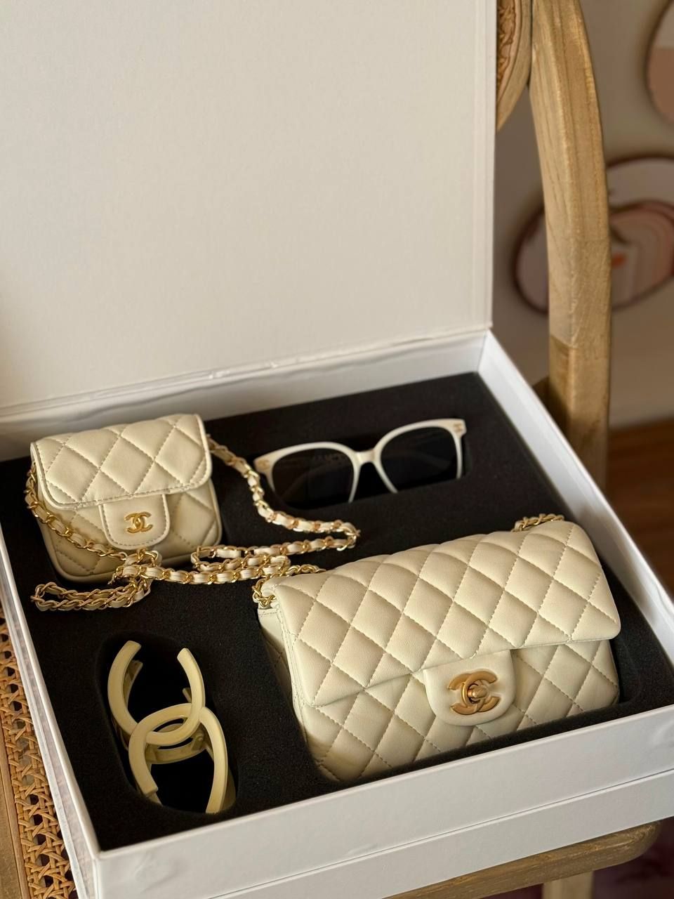 Chanel Complete Luxury Box Set High Master | Bag, Sunglasses, Wallet & Hair Claw UAE | D-E56 – Image 5