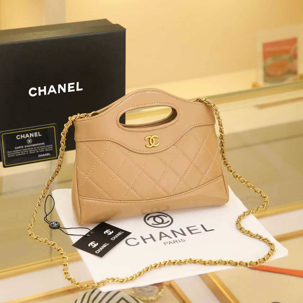Chanel Mini Quilted Bag with Integrated Top Handle (21 cm) - Premium Quality | D-E16 – Image 5