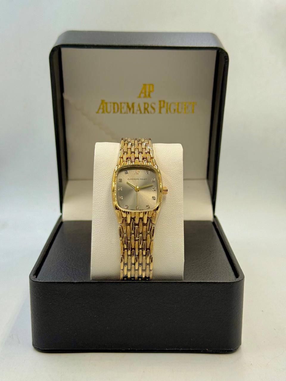 Luxury Audemars Piguet Vintage Style Gold Watch (Master Copy) – Timeless Elegance & Prestige | D-E13 – Image 7