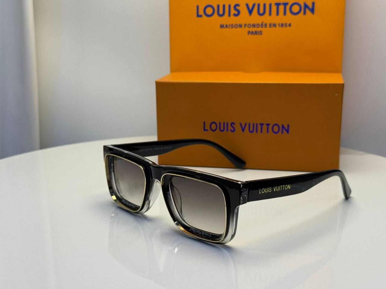 Louis Vuitton Sunglasses (Copy One) – Premium UV Protection & Iconic Designer Style in the UAE | D-E45 – Image 14