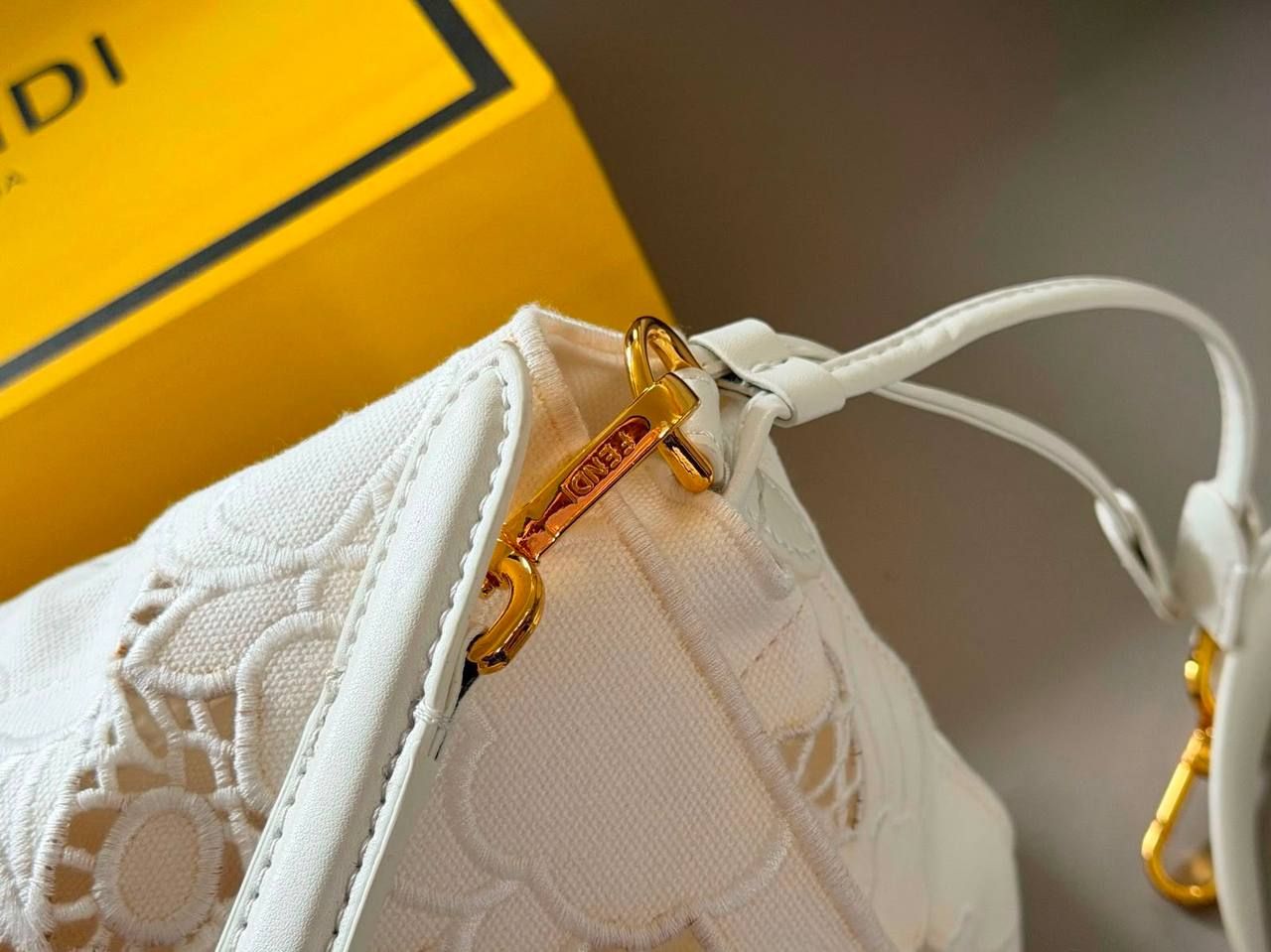 Fendi Lace Bag High Master | Luxury Designer Handbag UAE | D-E56 – Image 12