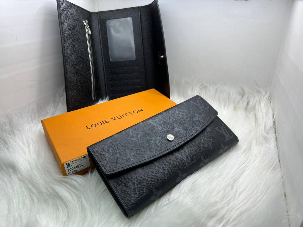 Louis Vuitton Inspired Long Wallet (Master Copy) - Classic Monogram Canvas with Red Button Accent | D-E43 – Image 19