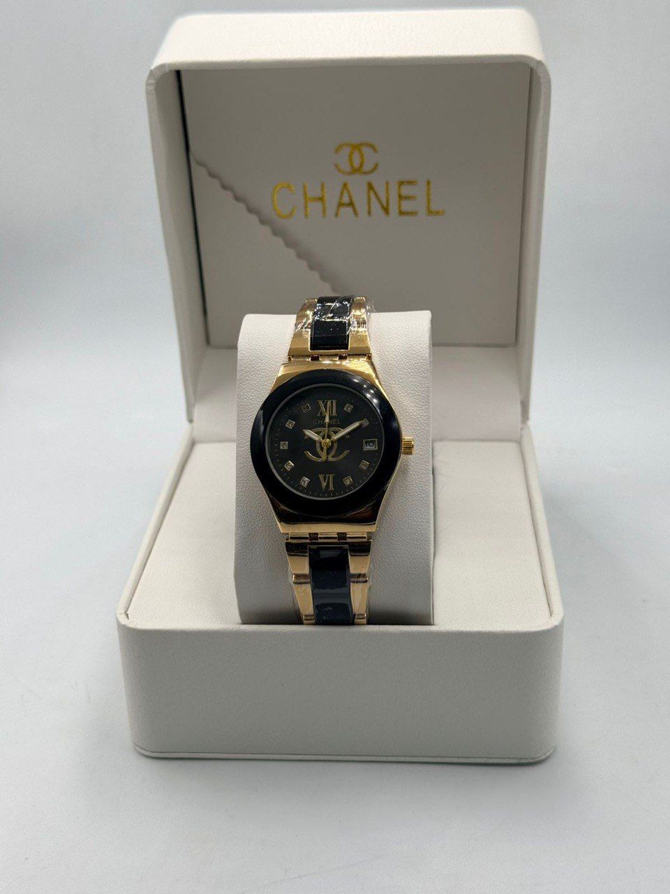 Chanel-Inspired Modern Ceramic & Gold Toned Sport-Chic Watch (Premium Quality) | D-E59 – Image 4