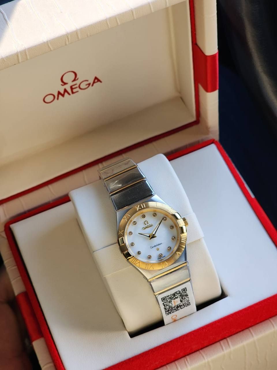 Omega Speedmaster Ultra-Luxury Watch | Prestige & Elegance | UAE | D-E56 – Image 4