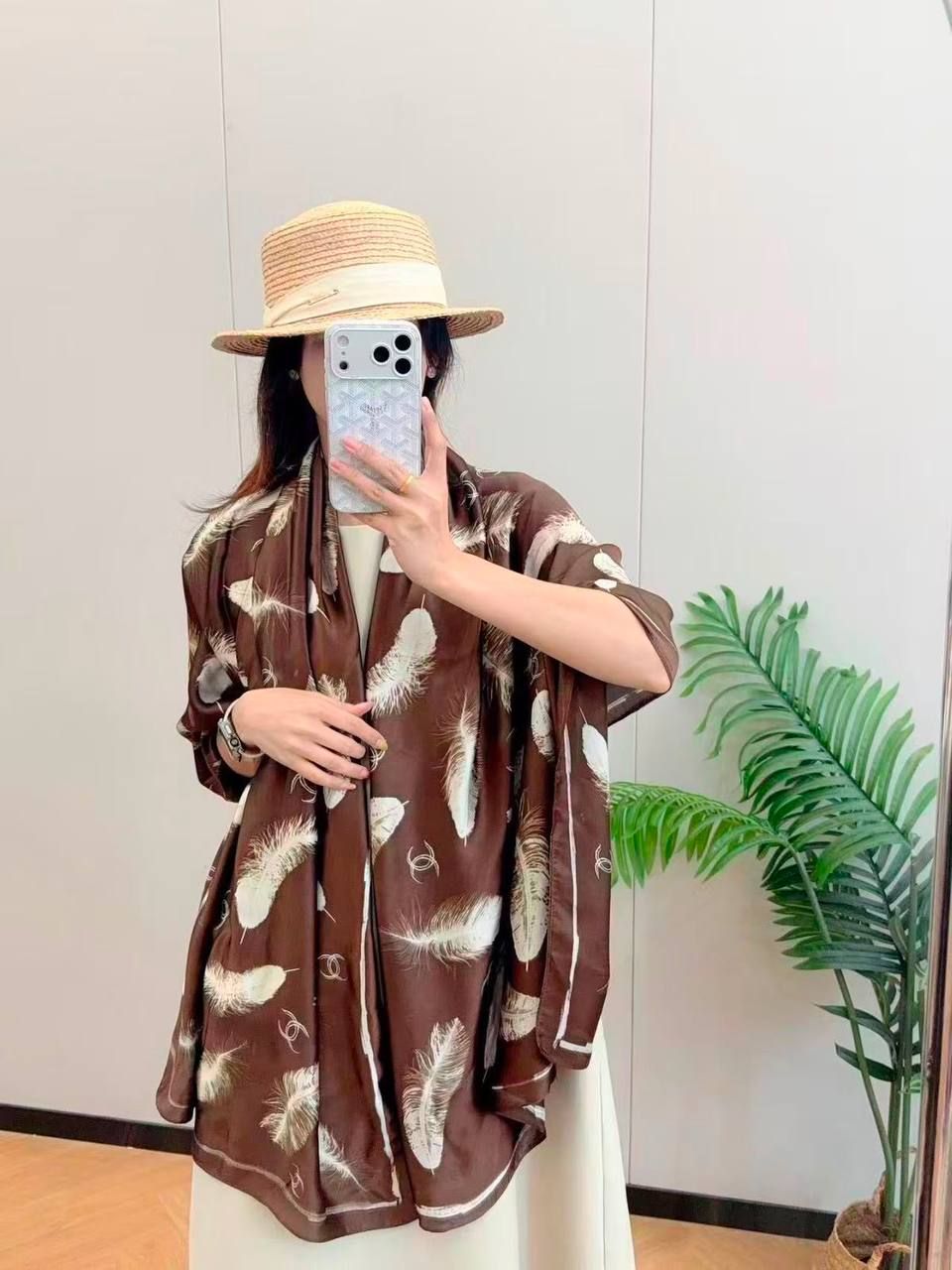 Designer Luxury Scarves (Copy One) – Soft & Elegant Statement Scarves for the UAE | D-E47 – Image 12