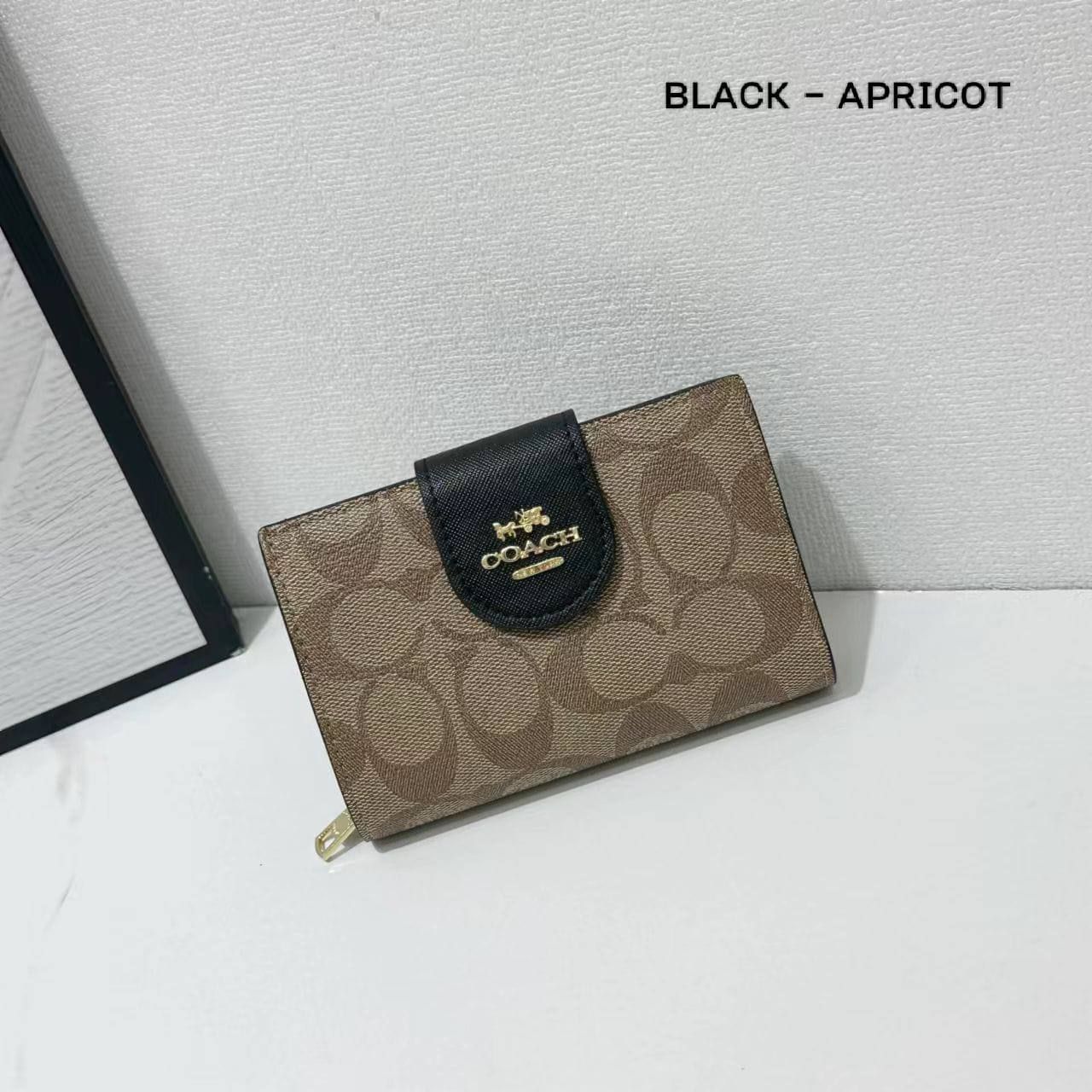 Coach & Louis Vuitton Women's Wallets (Copy One) – Luxury Designer Mini Wallets in the UAE | D-E43 – Image 2