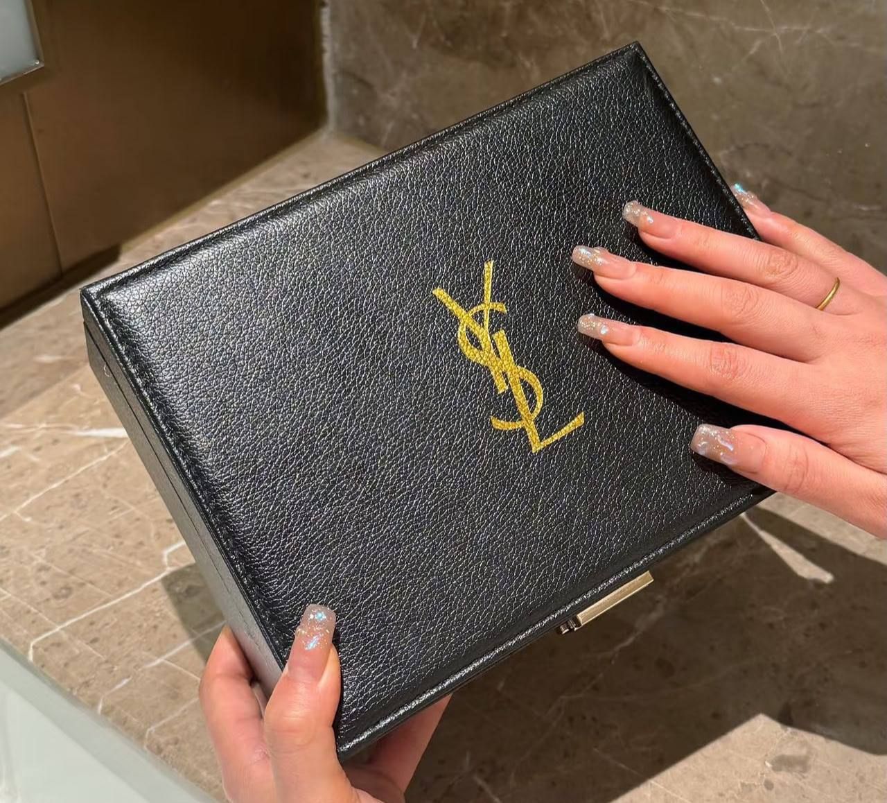 Premium Velvet Jewelry & Accessories Organizer Box – Elegance in Every Detail | D-E49 – Image 2