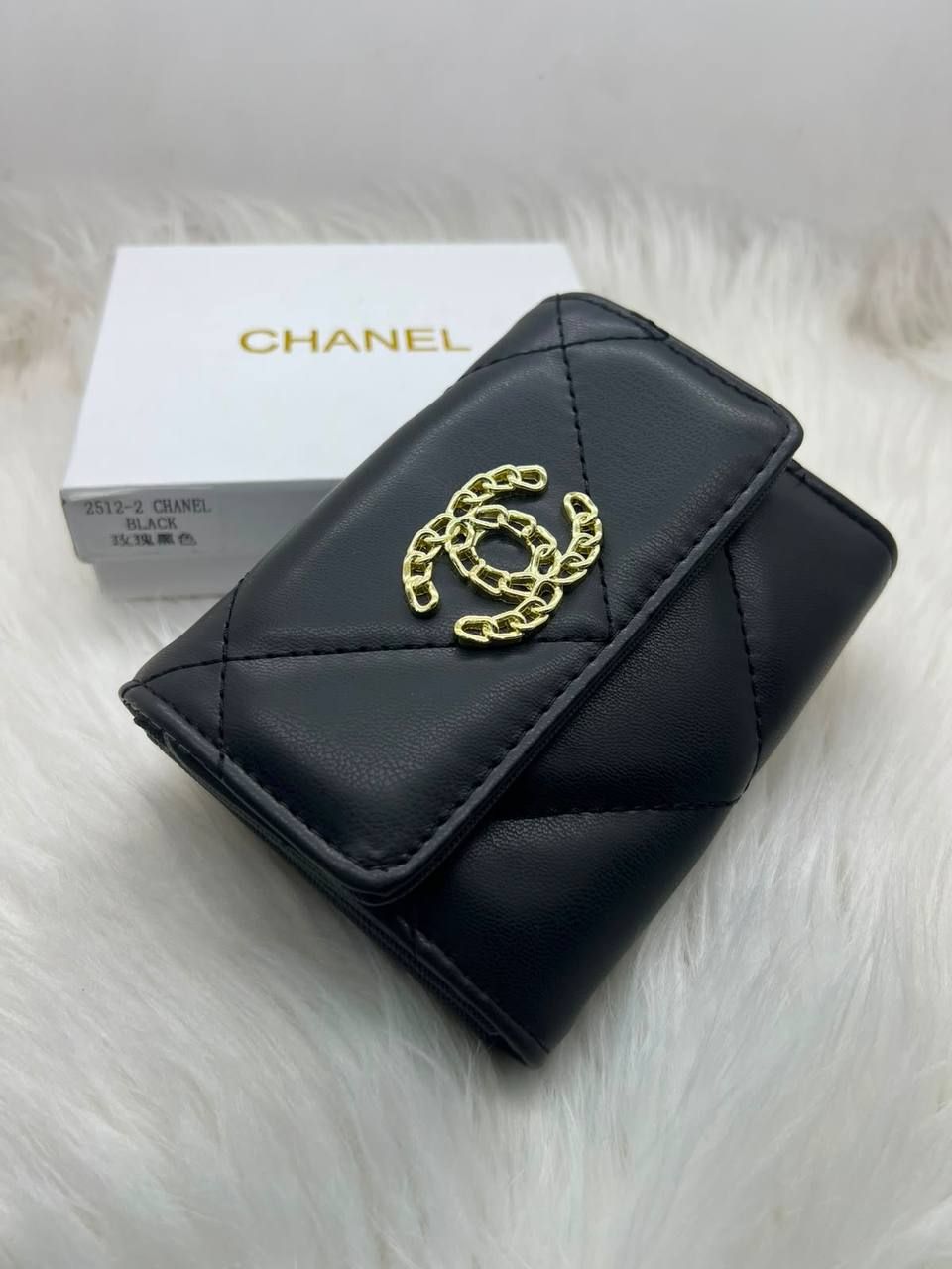 Designer Mini Wallets for Women – Compact Luxury & Smart Storage for Everyday Style in the UAE | D-E43 – Image 11