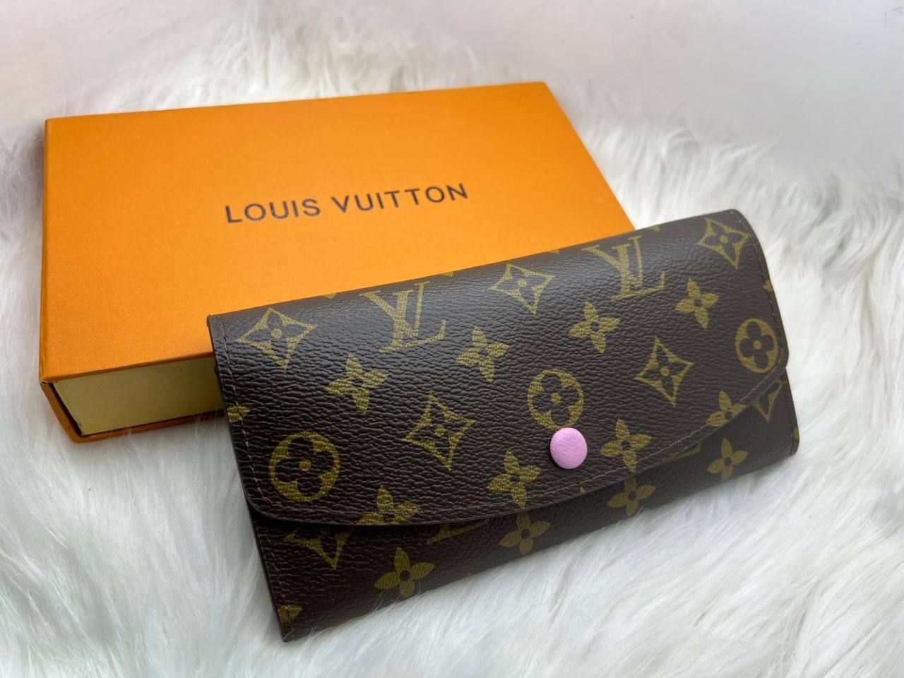 Louis Vuitton Inspired Long Wallet (Master Copy) - Classic Monogram Canvas with Red Button Accent | D-E43 – Image 16