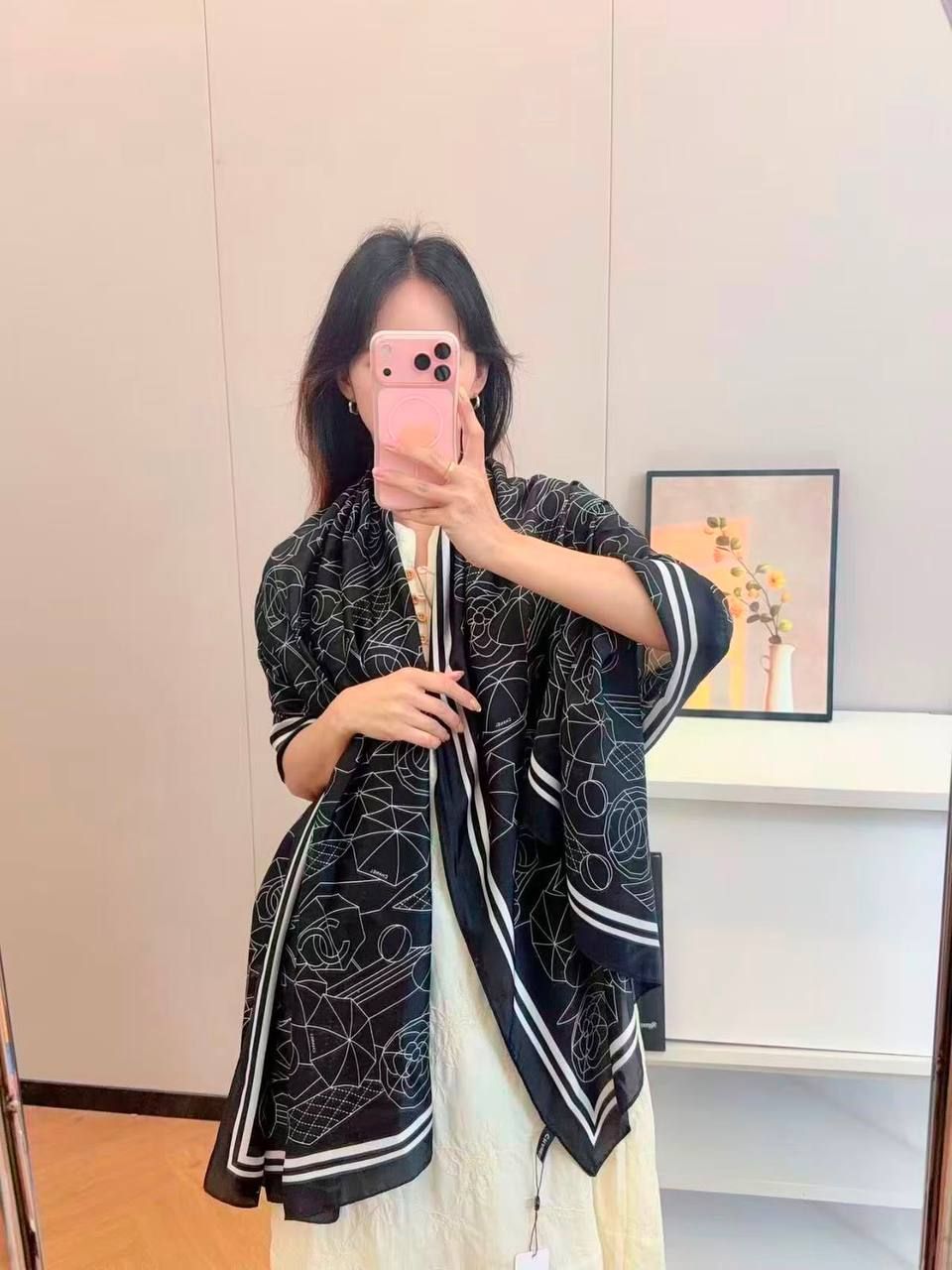 Designer Luxury Scarves (Copy One) – Soft & Elegant Statement Scarves for the UAE | D-E47 – Image 22