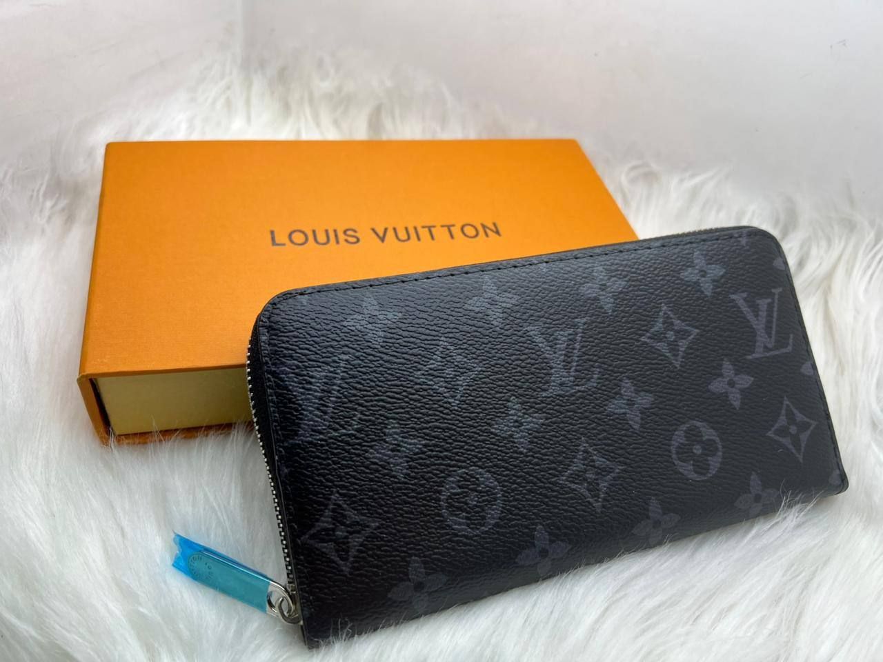 Louis Vuitton Inspired Long Wallet (Master Copy) - Classic Monogram Canvas with Red Button Accent | D-E43 – Image 11