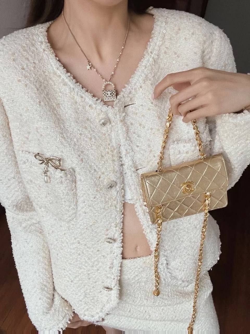Chanel Inspired Pearl Flap Bag Pendant Necklace – (Premium Quality - Copy One) | D-E32 – Image 4