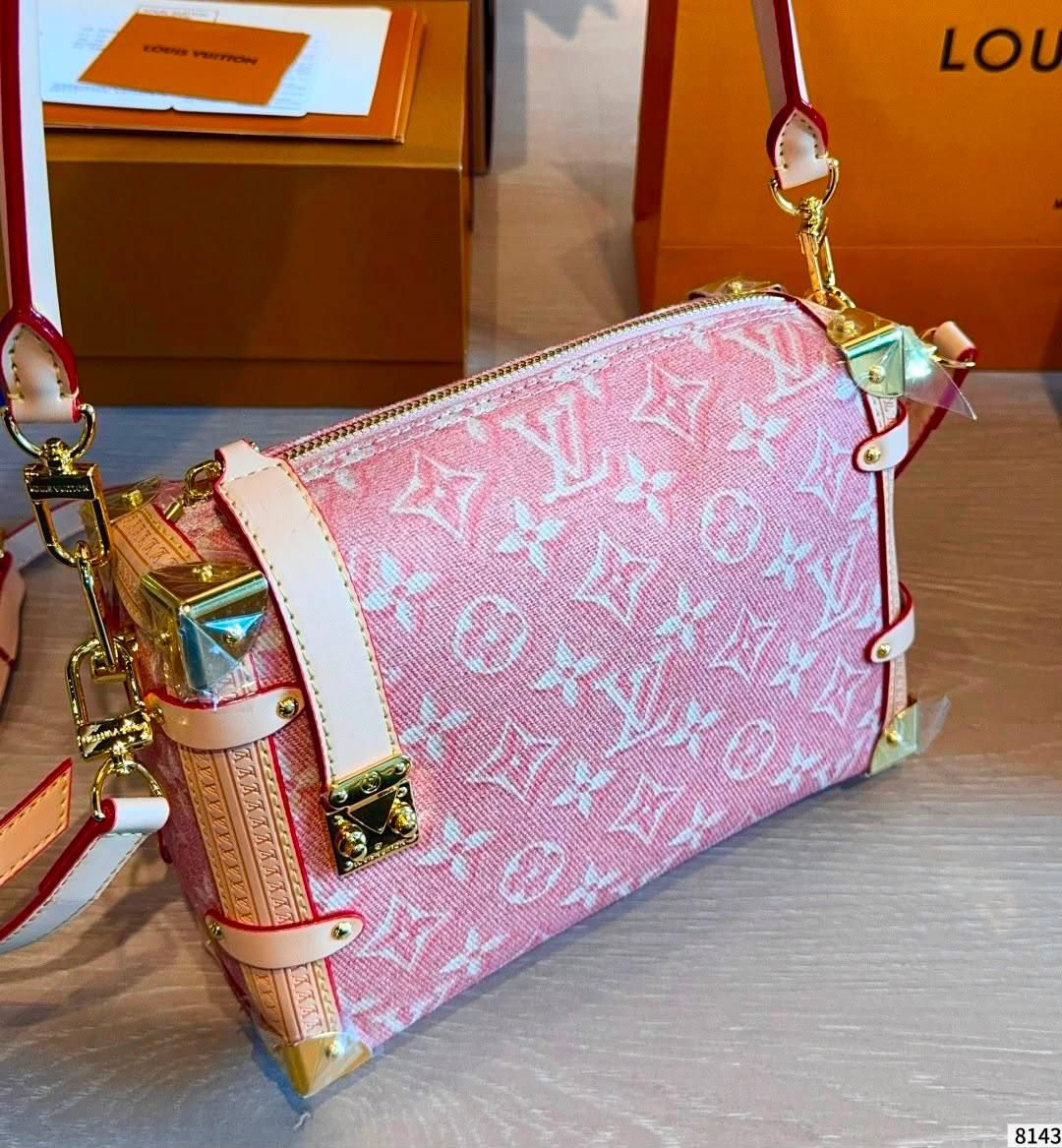 Louis Vuitton Luxury Handbag | Elegant & Versatile Design | UAE | D-E56 – Image 9