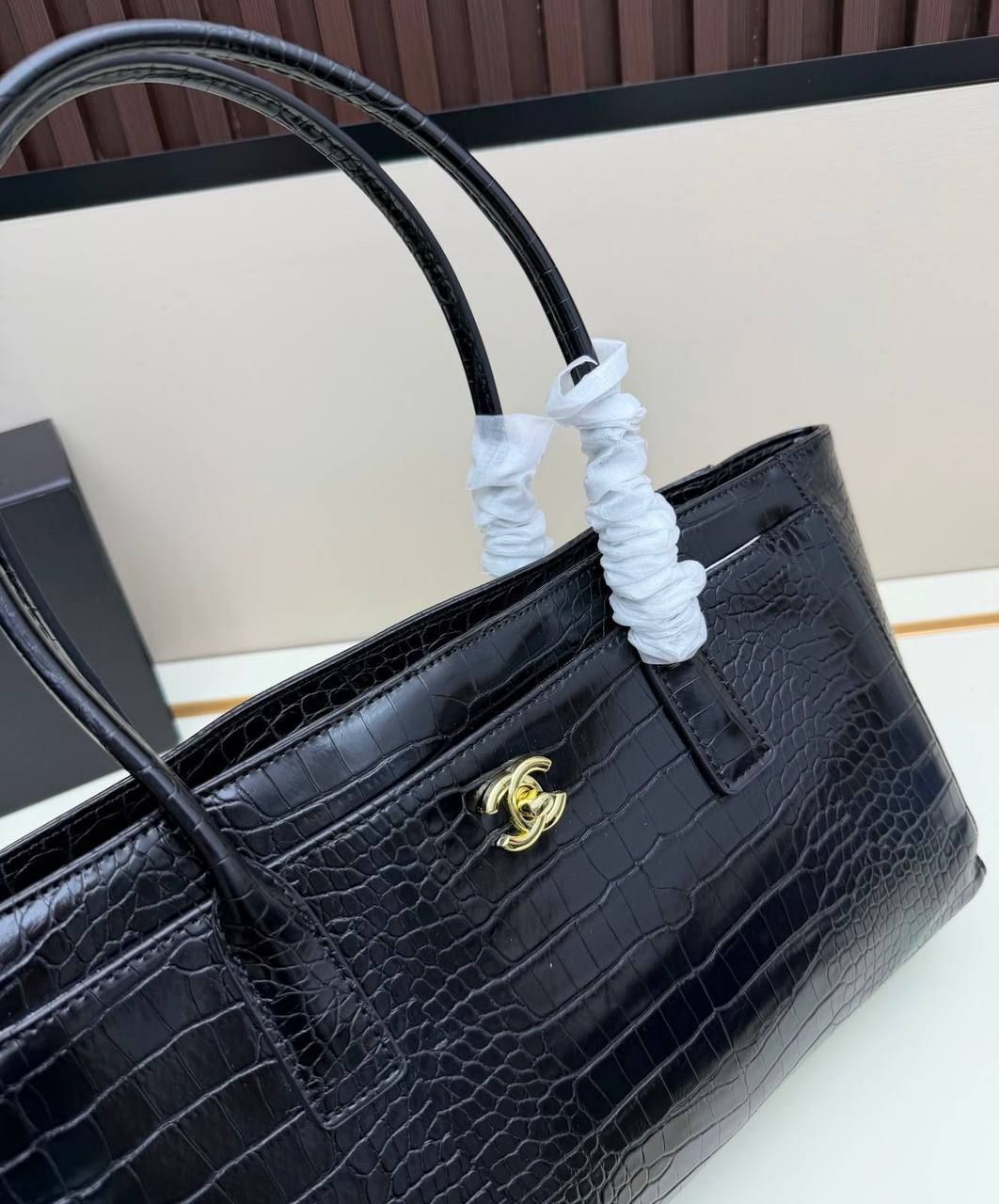 Chanel Luxury Designer Handbag High Master | Elegant Bags UAE | D-E56 – Image 14