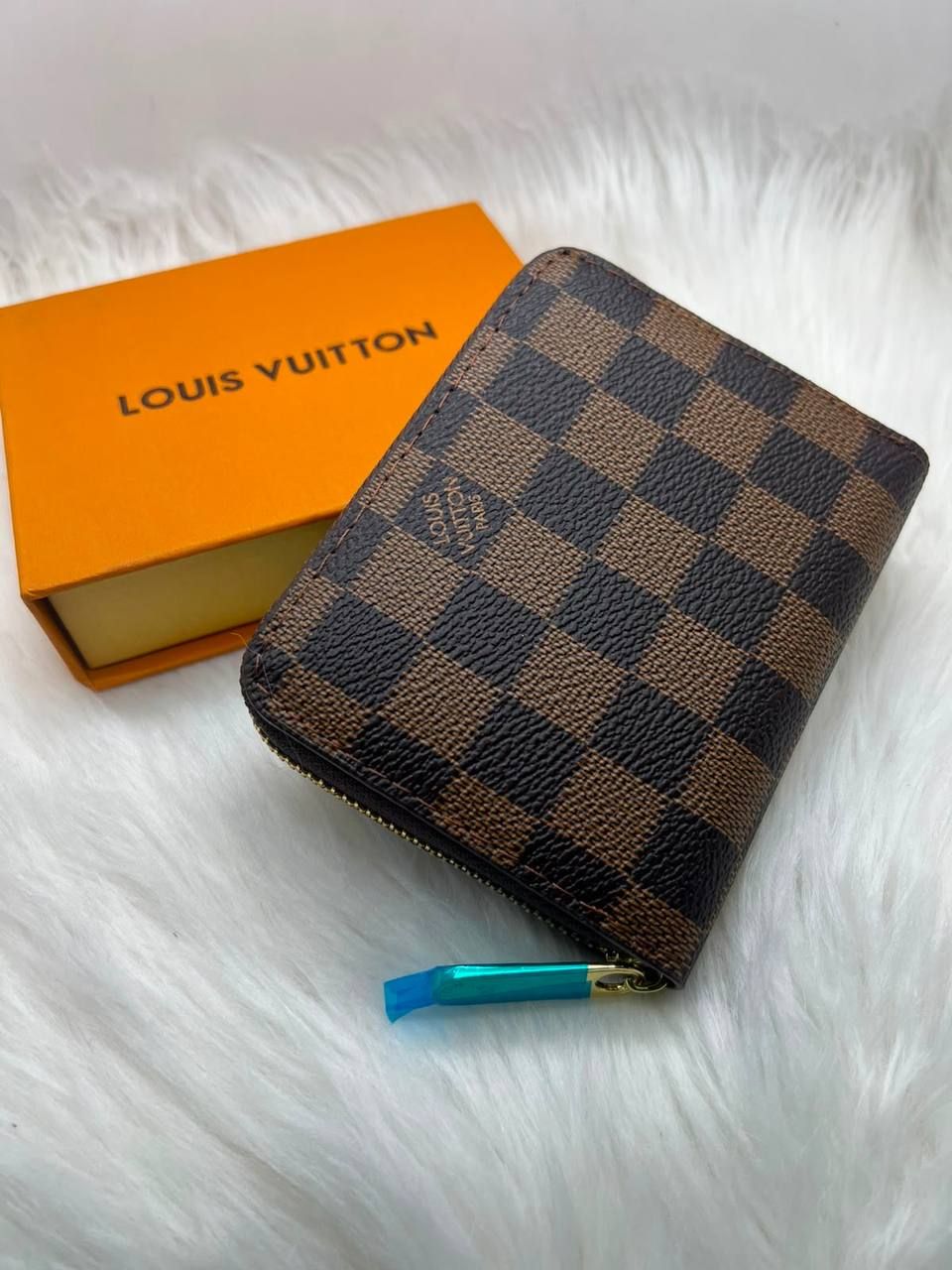 Designer Mini Wallets for Women – Compact Luxury & Smart Storage for Everyday Style in the UAE | D-E43 – Image 17