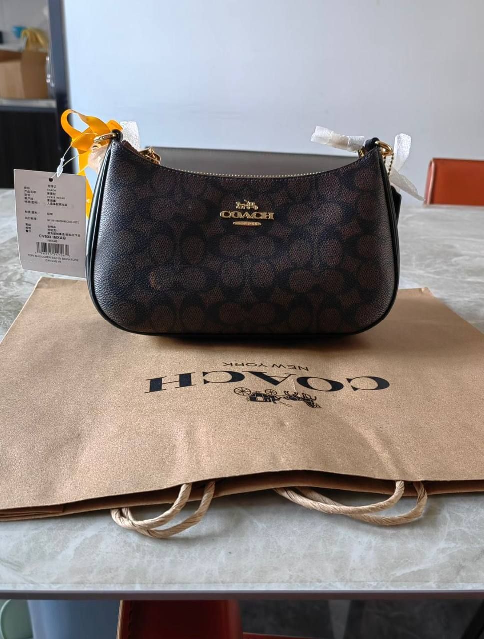 Chic & Effortless Style: Coach Copy One Shoulder Bag – Top Master Quality UAE | D-E23 – Image 4