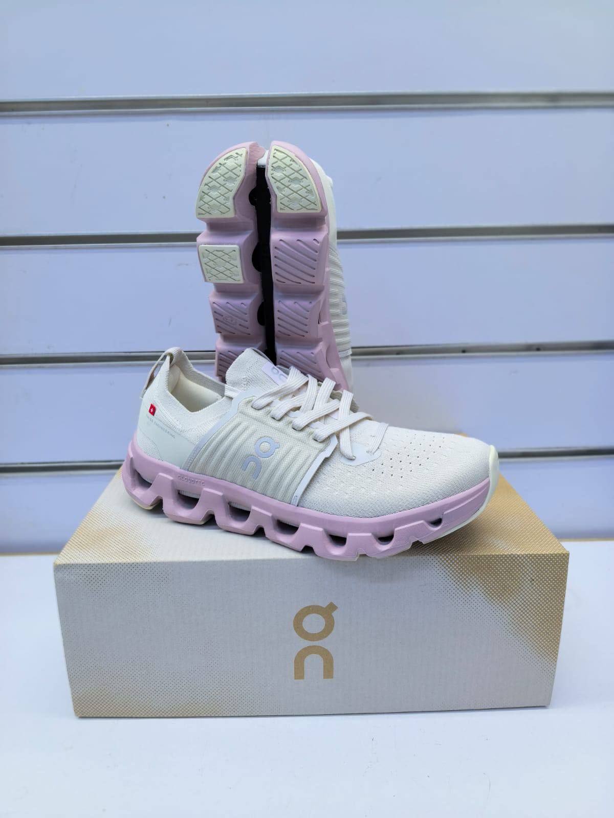 ​On Cloudswift 4 Premium Running Shoes - Master Quality Cushioning Sneakers | D-E46 – Image 2