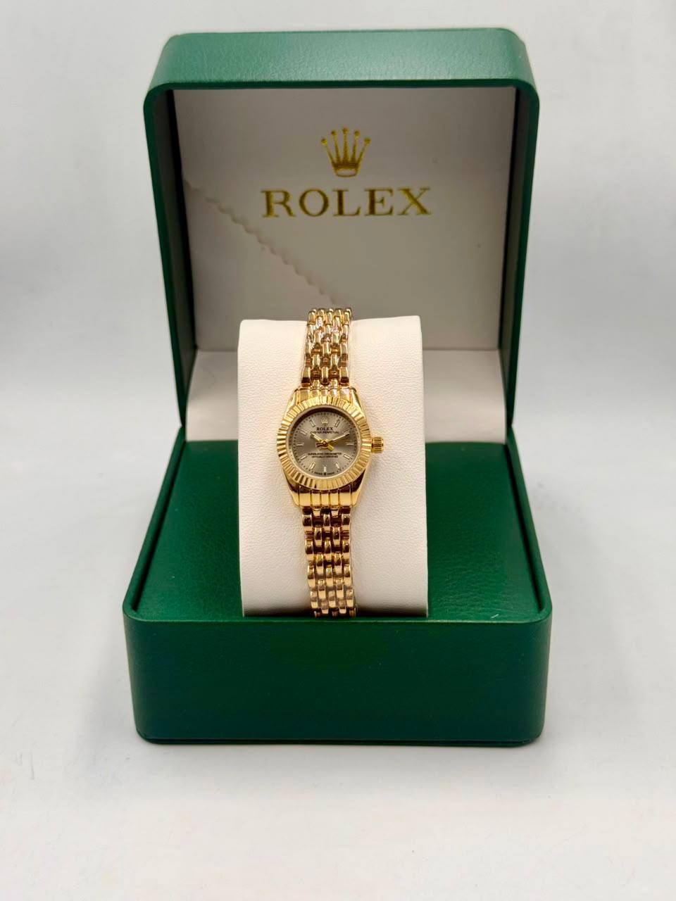 Elegant Petit Women's Watch – Rolex-Inspired Classic Design (Premium Copy 1) | D-E01 – Image 13