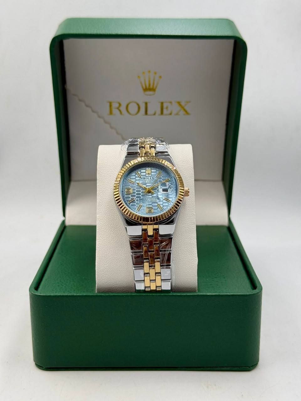 Classic Two-Tone Honeycomb Watch – Rolex-Inspired Design (Premium Copy 1) | D-E01 – Image 6