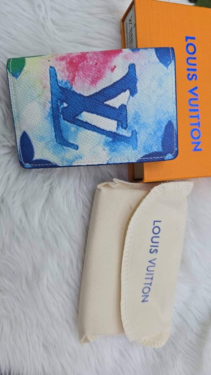 Genuine Leather Designer Wallets for Men & Women – Compact Luxury & Smart Storage in the UAE | D-E43 – Image 14
