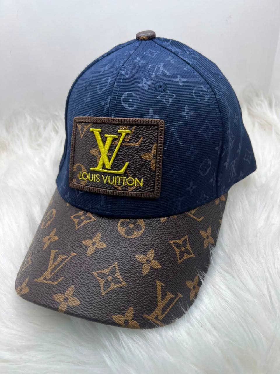 ​كاب "Louis Vuitton" الفاخر – أيقونة الأناقة العصرية بجودة (كوبي ون) | D-A47 – Image 8
