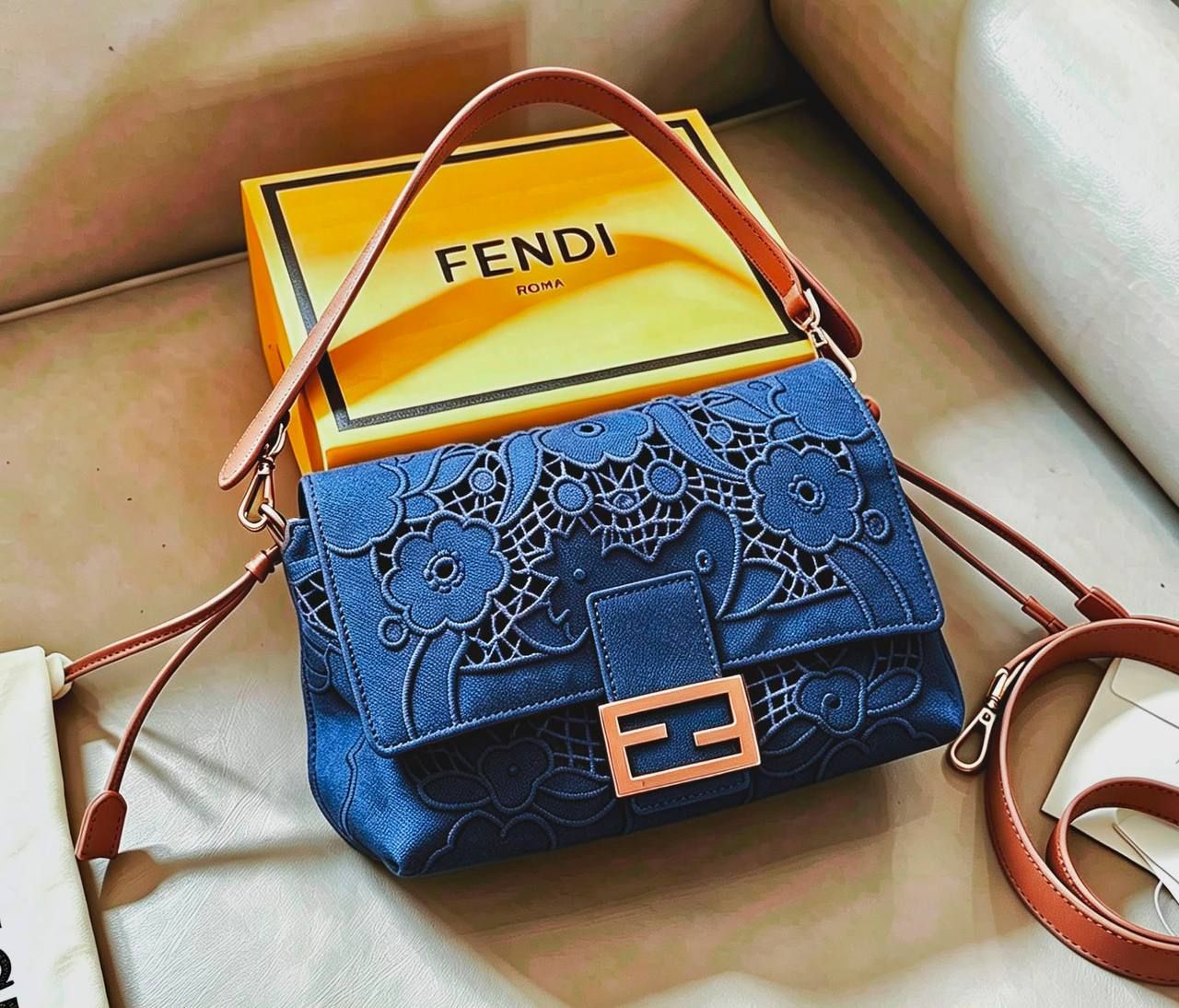 Fendi Lace Bag High Master | Luxury Designer Handbag UAE | D-E56 – Image 3