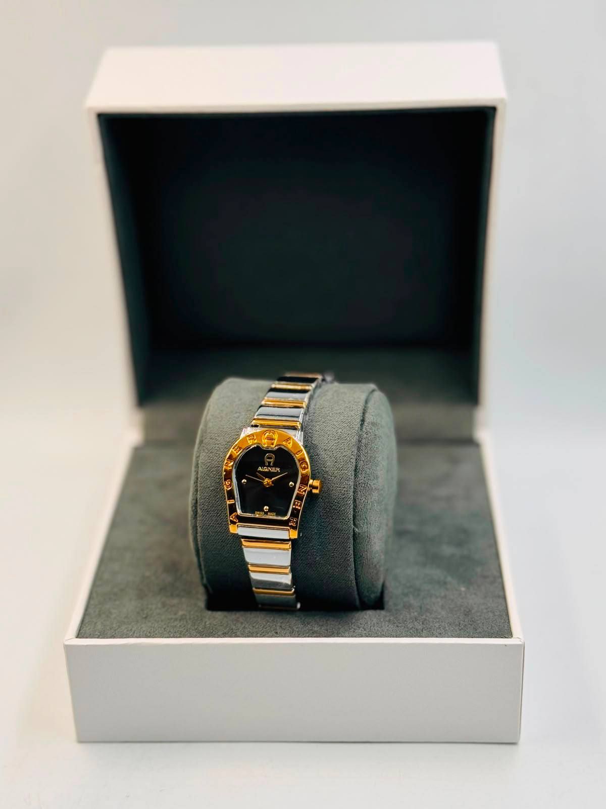 Aigner-Inspired Iconic Horseshoe Luxury Watch with Emerald Green Dial (Premium Quality) | D-E13 – Image 8