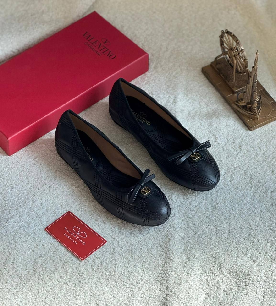حذاء باليرينا نسائي راقٍ من VALENTINO – نعومة فائقة وأناقة يومية مريحة | D-A46 – Image 3