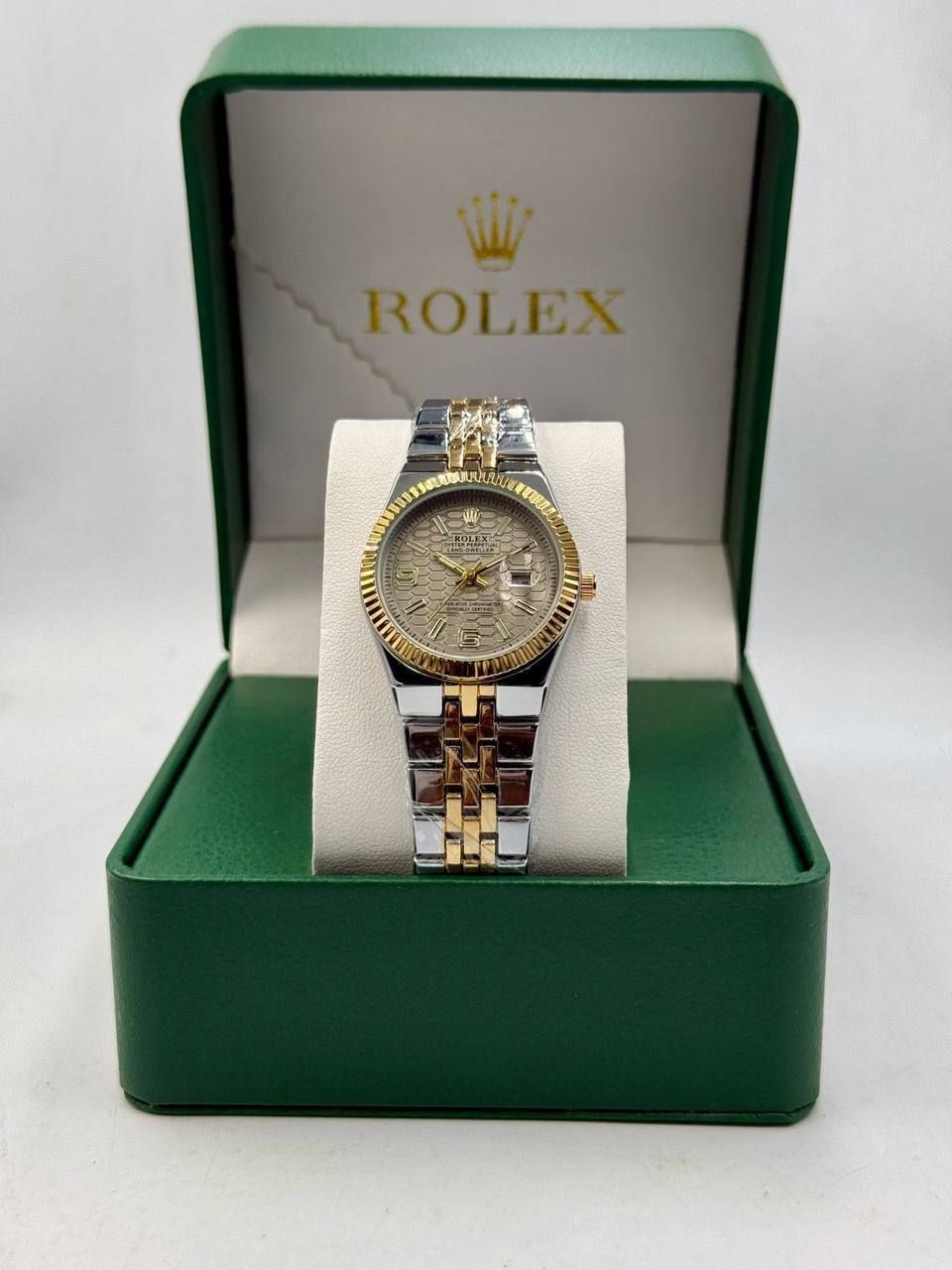 Classic Two-Tone Honeycomb Watch – Rolex-Inspired Design (Premium Copy 1) | D-E01 – Image 1