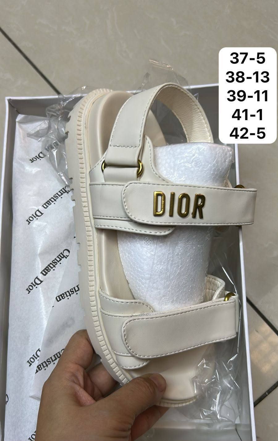 صندل ديور (DIOR) النسائي العصري – خفة، راحة وأناقة لامتناهية | D-A46 – Image 4