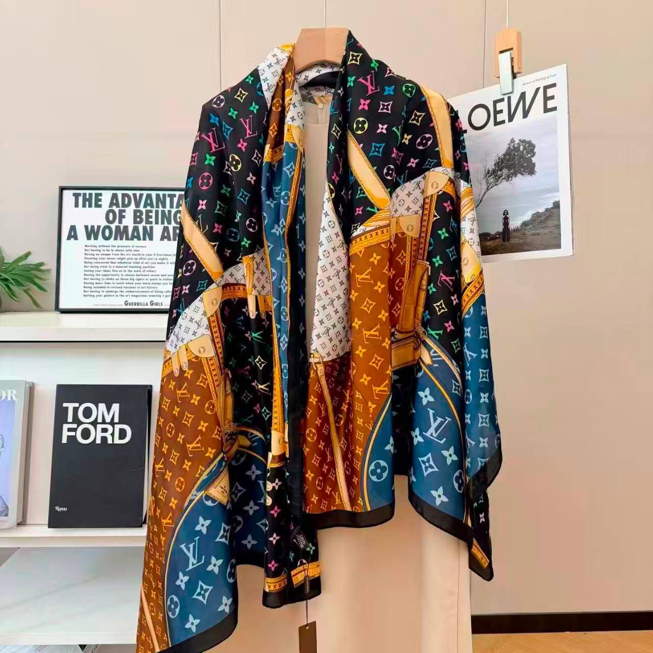 Designer Luxury Scarves (Copy One) – Soft & Elegant Statement Scarves for the UAE | D-E47 – Image 32