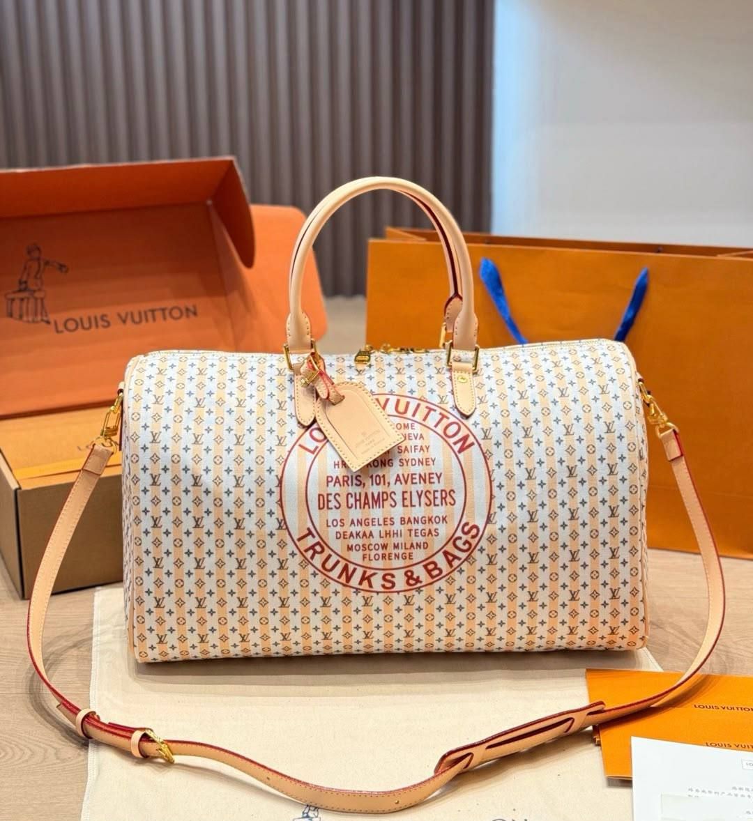 Louis Vuitton Luxury Handbag | Exquisite Style & Ultimate Versatility | UAE | D-E56 – Image 3
