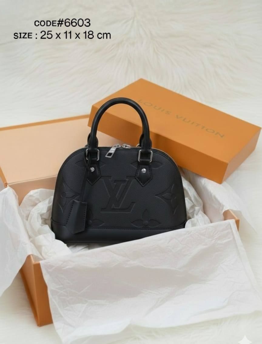 Classic "Louis Vuitton Alma BB" Handbag with Shoulder Strap – Available in All Colors | D-E14 – Image 3