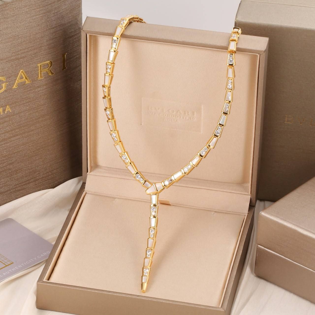 Women's Super Master Luxury Jewelry Set (Necklace, Bracelet, Earrings & Ring) UAE | D-E56 – Image 2