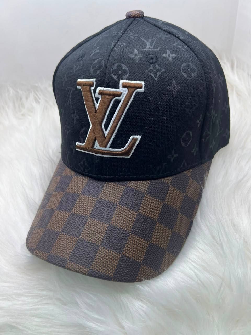 ​كاب "Louis Vuitton" الفاخر – أيقونة الأناقة العصرية بجودة (كوبي ون) | D-A47 – Image 7
