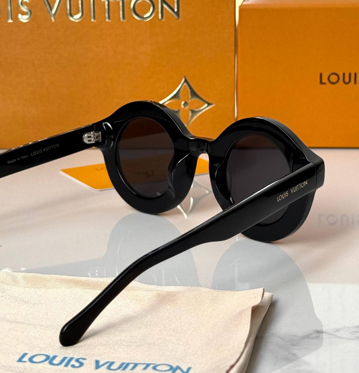 Louis Vuitton Luxury Sunglasses | Modern Style & Elegance | UAE | D-E56 – Image 8