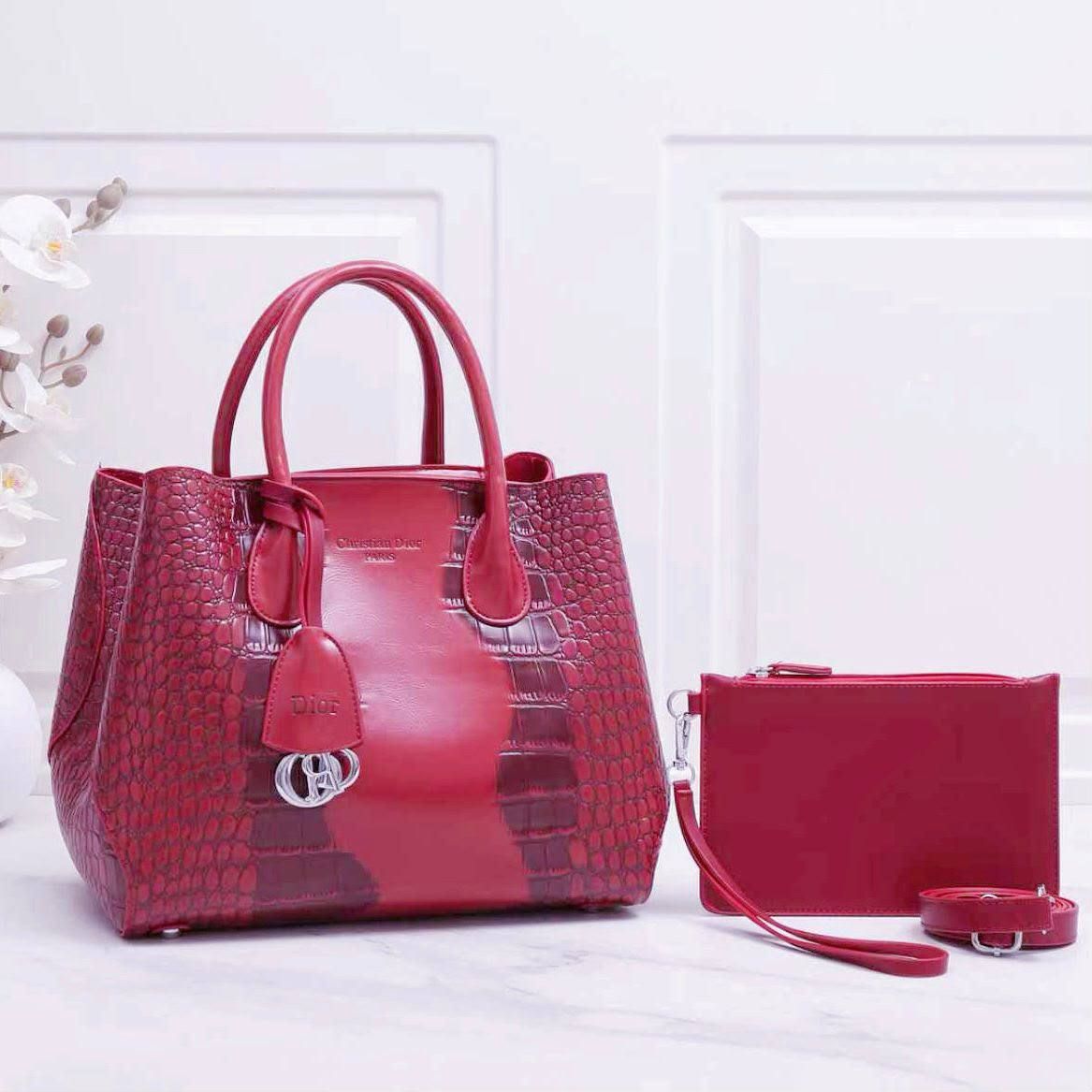 ✨ Dior Luxury Handbag ✨ | D-E19 – Image 2