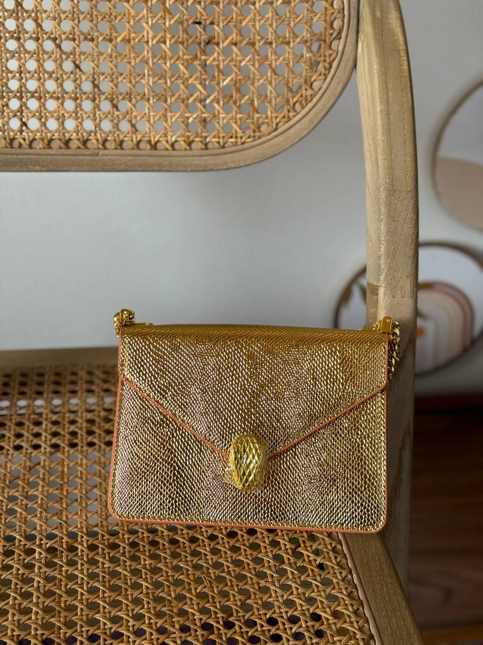 Loro Piana Luxury Handbag | Quiet Elegance & Sophisticated Design | UAE | D-E56 – Image 2