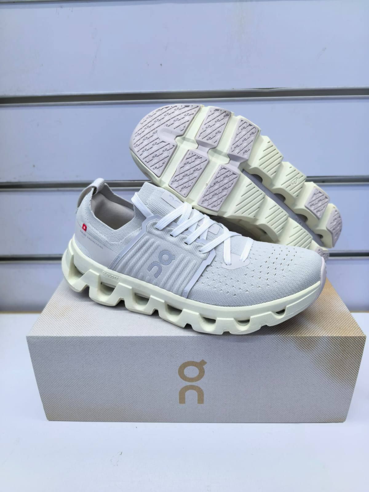 ​On Cloudswift 4 Premium Running Shoes - Master Quality Cushioning Sneakers | D-E46 – Image 3