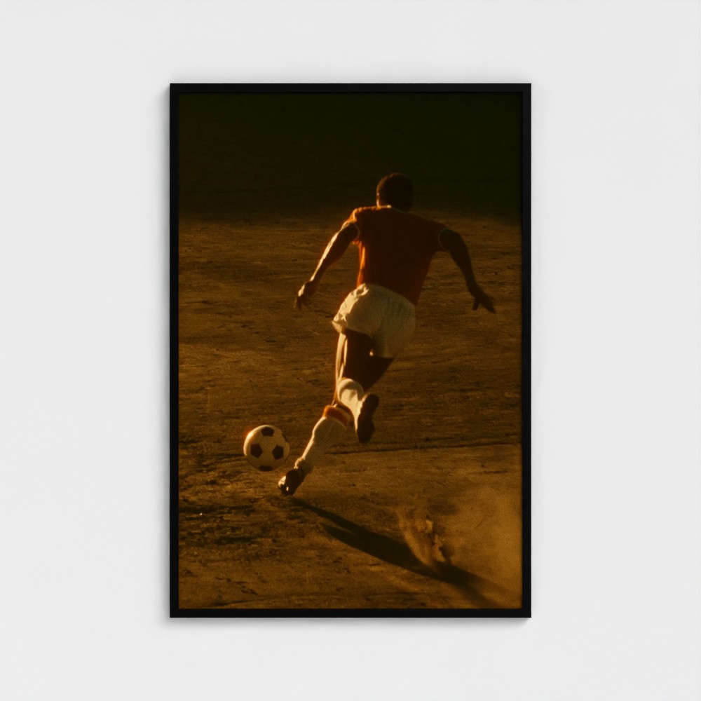 THE HOURS NO ONE SAW – Image 3